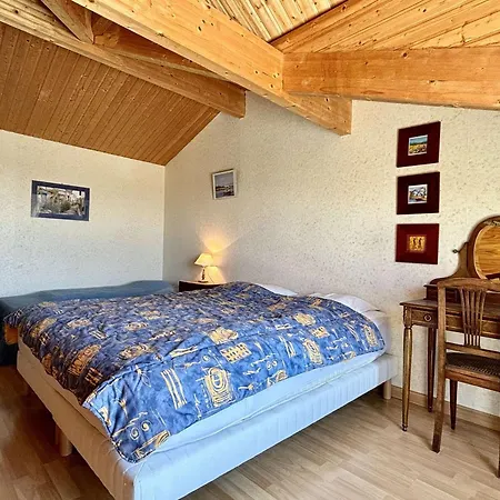 Maison 4 Pieces Avec Jardin A Saint-pierre-d'oleron, Proche Plage, Wifi Inclus - Fr-1-246a-322 펜션