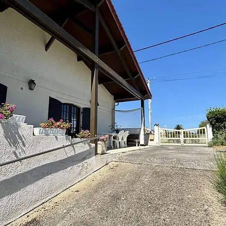 펜션 Maison 4 Pieces Avec Jardin A Saint-pierre-d'oleron, Proche Plage, Wifi Inclus - Fr-1-246a-322 *